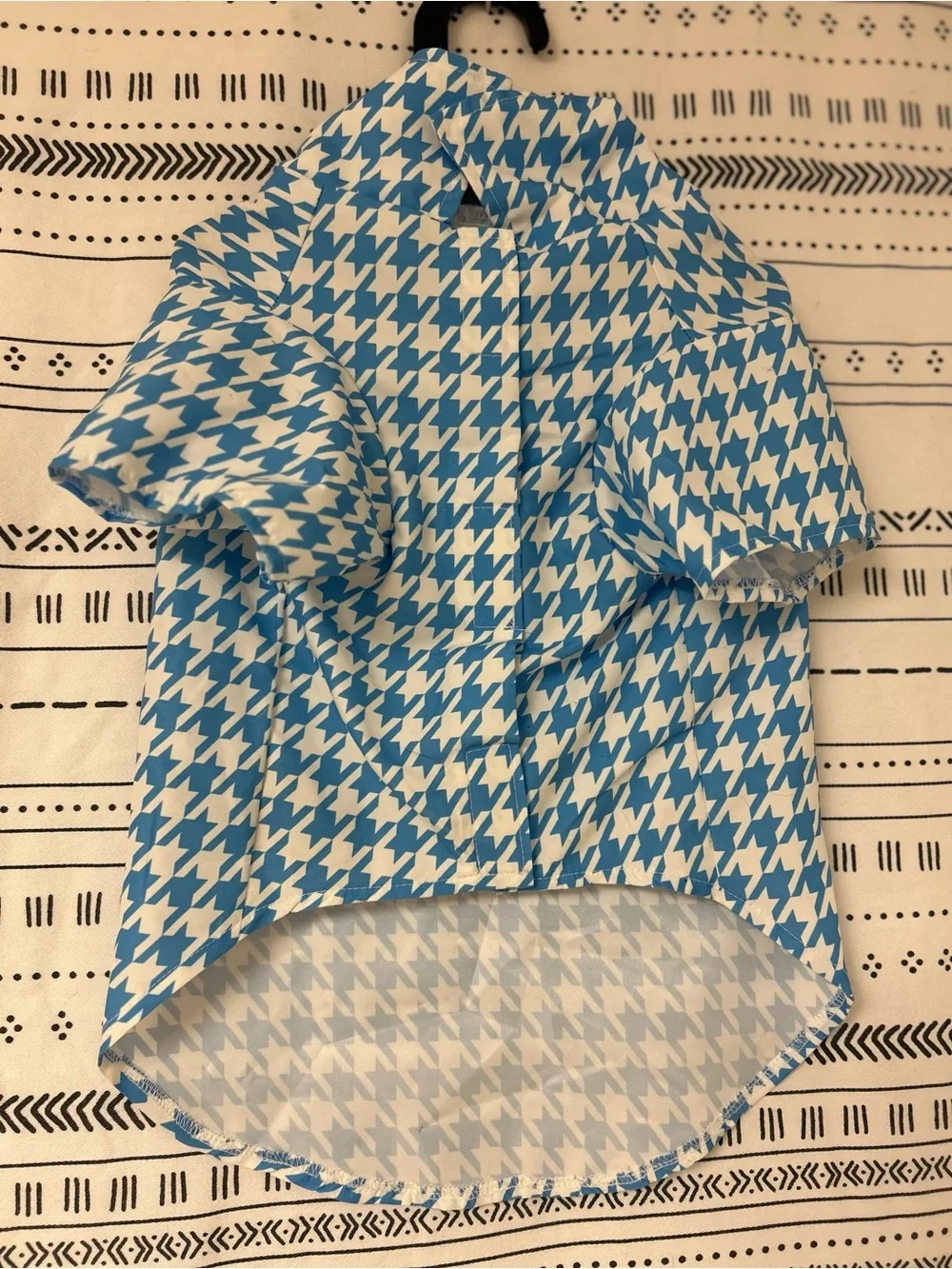 Paw & Tail blue and White Houndstooth pattern Collared Dog Shirt size Medium NWT
